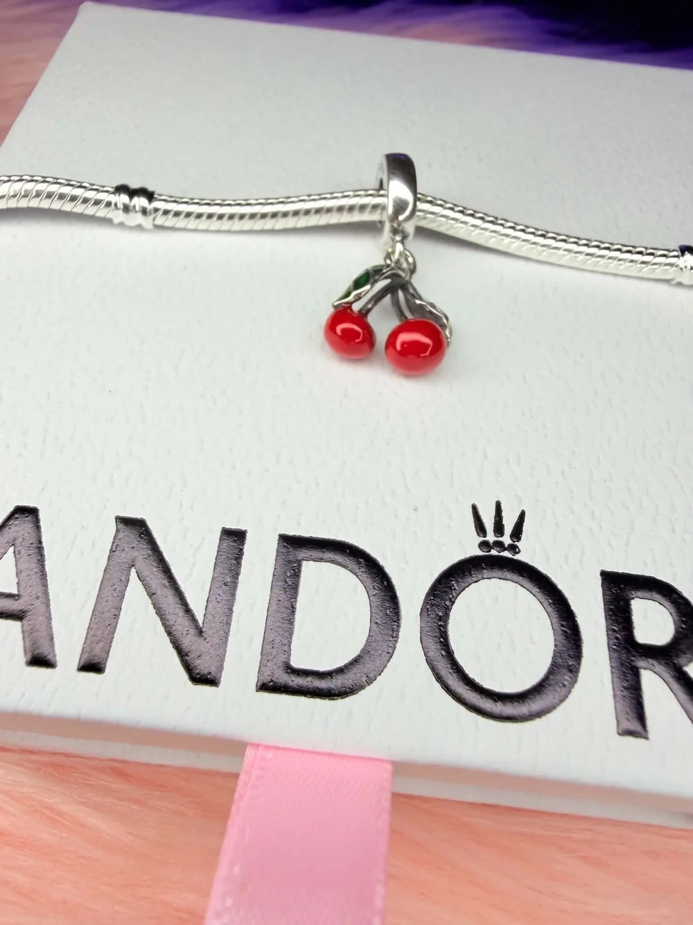 Pandora cute cherry